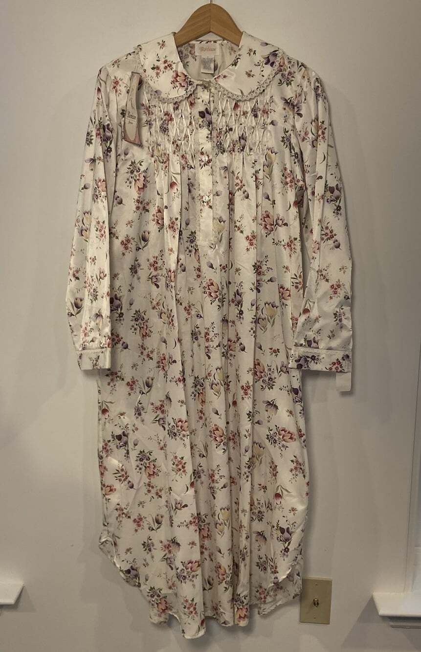 NWT Vintage Barbizon Nightgown Long Sleeve Cream Purple Pink Floral Medium M New